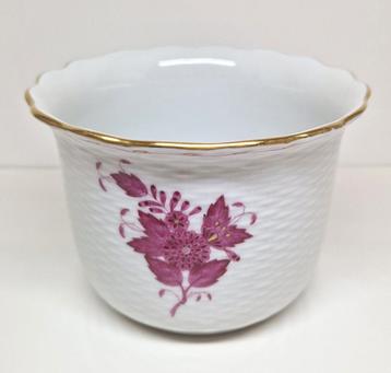 Herend cachepot Apponyi raspberry decor, Hongarije 20e eeuw. beschikbaar voor biedingen