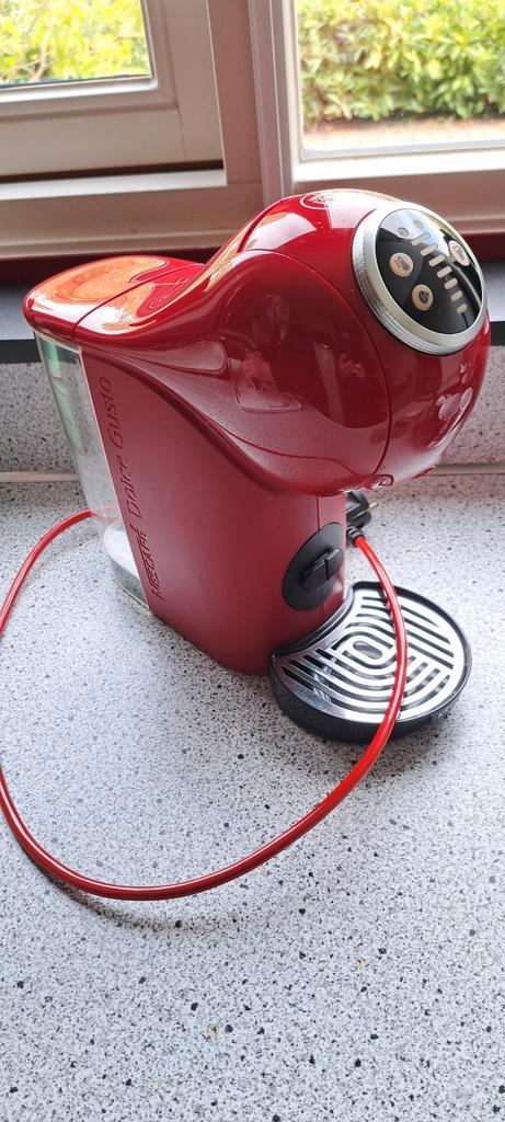 Nescafé Dolce Gusto Koffiemachine - Rood, Witgoed en Apparatuur, Koffiezetapparaten, Gebruikt, Koffiepads en cups, Koffiemachine