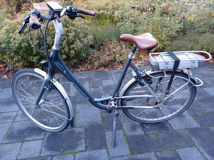 Elektrische fiets - Wegens aankoop andere, Fietsen en Brommers, Elektrische fietsen, Gebruikt, Batavus, 51 tot 55 cm, 30 tot 50 km per accu