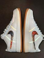 Travis Scott Air Force 1 Sail - Maat 11,5, Kleding | Heren, Ophalen of Verzenden, Gedragen, Wit, Sneakers of Gympen