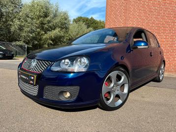 Vw Golf 2.0 TFSI GTI DSG Clima/ 18"/ 5 drs/ 200PK/ Xenon ! beschikbaar voor biedingen