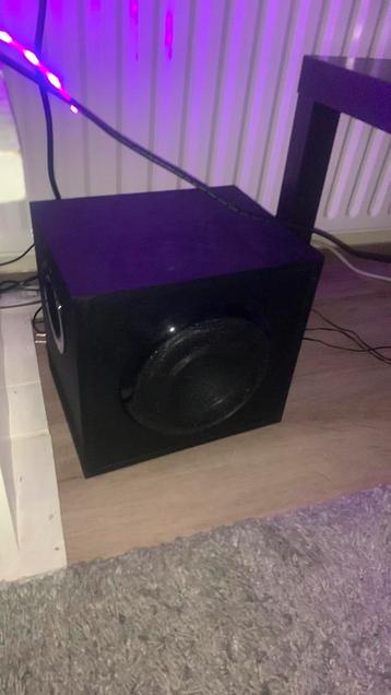 Logitech z623 speakers beschikbaar voor biedingen