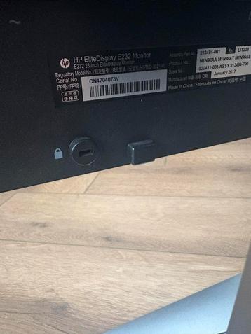 HP EliteDisplay E232 23-inch Monitor beschikbaar voor biedingen