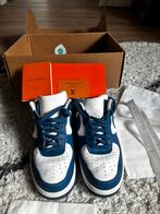 Nike Louis Vuitton sneakers, maat 44, 2 keer gedragen, Kleding | Heren, Schoenen, Overige kleuren, Nike, Ophalen of Verzenden