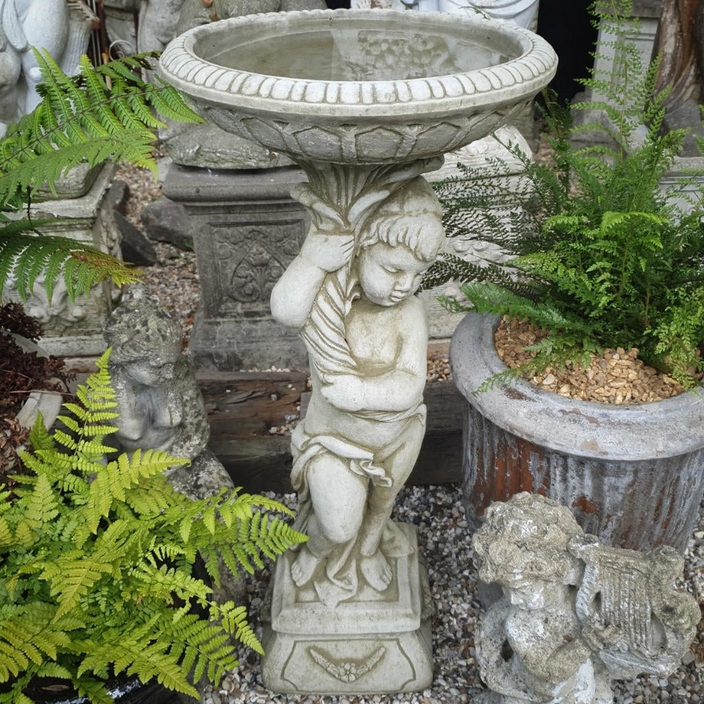 vogelbad jongen met de hoorn des overvloeds, Tuin en Terras, Vogelhuisjes en Vogelbaden, Nieuw, Ophalen