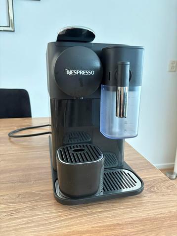 Nespresso Delonghi beschikbaar voor biedingen