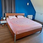 Ledikant met nachtkastjes en gratis 1 matras, Ophalen, Gebruikt, Tweepersoons, Modern