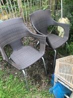 2 kunststof rotan stoelen grijs, Tuin en Terras, Ophalen, Zo goed als nieuw, Kunststof
