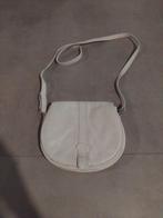 verkoop pe florance tas

prijs 4

interesse stuur me een ber, Sieraden, Tassen en Uiterlijk, Tassen | Damestassen, Ophalen of Verzenden