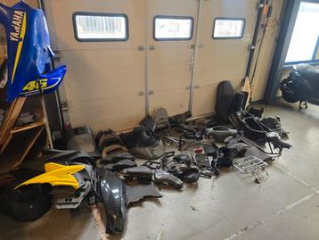 ZIP ONDERDELEN PIAGGIO VESPA TYPE 3 FLY AEROX AGILITY SYM beschikbaar voor biedingen