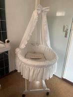 Antieke babywieg met rieten mand, Ophalen, Gebruikt, Wieg