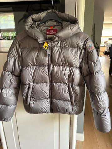 Originele parajumpers jas beschikbaar voor biedingen