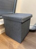 Grijze Opbergkruk / Voetenbank, Huis en Inrichting, Banken | Voetenbanken en Poefen, Ophalen, Minder dan 50 cm, Vierkant, Zo goed als nieuw