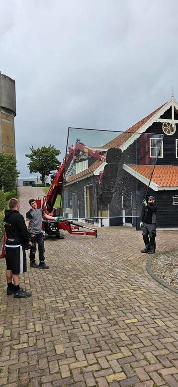 Glaszetter   beschikbaar voor biedingen