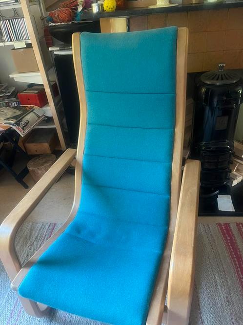 Swedese stoel vintage opnieuw bekleed en kniestoel, Huis en Inrichting, Stoelen, Gebruikt, Twee, Stof, Blauw, Ophalen