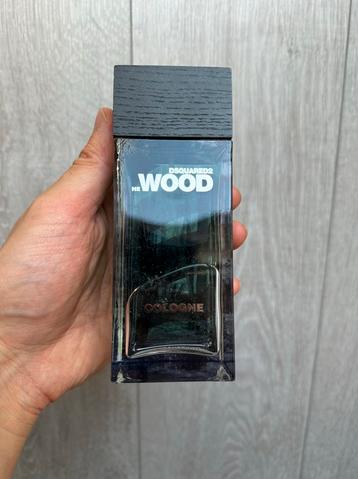 Dsquared2 Mr. Wood Eau de Cologne 150ml beschikbaar voor biedingen