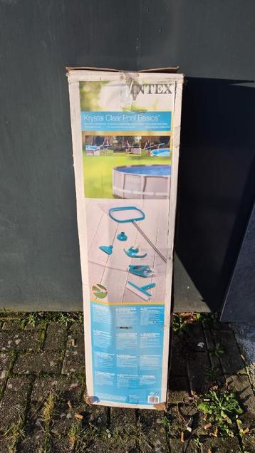 Zwembad set beschikbaar voor biedingen