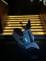 Vespa sprint 2016 *waardepeiling*, Fietsen en Brommers, Scooters | Vespa, Ophalen, Overige modellen, Zo goed als nieuw, Benzine