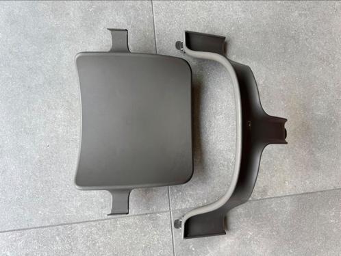Stokke Tripp Trapp Babyset met Stokke Tray en Stokke Tuigje, Kinderen en Baby's, Kinderstoelen, Zo goed als nieuw, Meegroeistoel