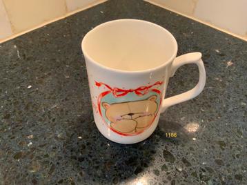 Bear mug, made in England beschikbaar voor biedingen