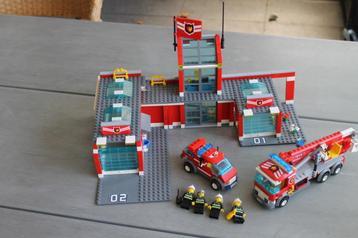 veel lego sets te koop beschikbaar voor biedingen