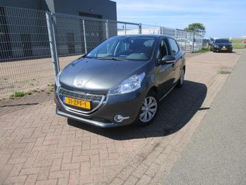 Peugeot 208 1.2 VTi Envy beschikbaar voor biedingen