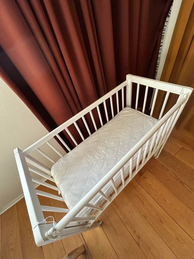 Amélie co-sleeper wit - babybedje, Ophalen, Zo goed als nieuw, Ledikant