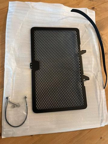 R&G Racing Radiateur Kap beschikbaar voor biedingen