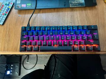 Game toetsenbord beschikbaar voor biedingen