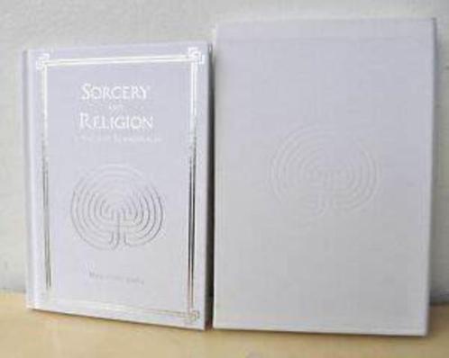 VARG VIKERNES - Sorcery and Religion in Ancient Scandinavia, Boeken, Muziek, Zo goed als nieuw, Algemeen, Verzenden