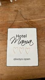 Hotel mama bord, Ophalen of Verzenden, Zo goed als nieuw