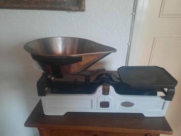 Weegschaal  beschikbaar voor biedingen