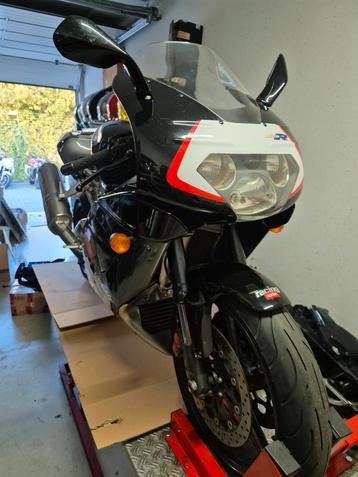 Te koop in onderdelen Aprilia RSV Mille 1999 beschikbaar voor biedingen