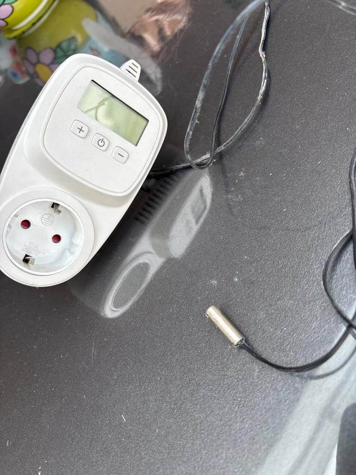 Pompschakelaar- 2heat TC-500, Doe-het-zelf en Verbouw, Thermostaten, Gebruikt, Ophalen