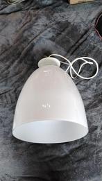 2 identieke hanglampen Ikea,de kap is 32 cm hoog breed 30 cm, Ophalen of Verzenden