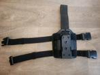 Safariland Beenplatform Leg Platform Holster DSI Politie AT, Verzamelen, Ophalen of Verzenden, Landmacht, Nederland, Embleem of Badge