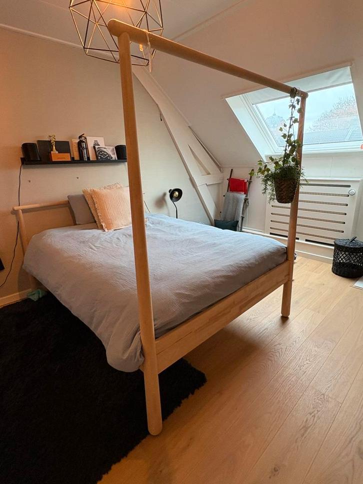 IKEA Twijfelaar Bedframe hemelbed, Huis en Inrichting, Slaapkamer | Bedden, Gebruikt, Twijfelaar, 120 cm, 200 cm, Hout, Beige