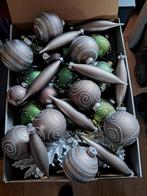 Handvervaardigde Glazen Kerstballen en 9 Zilveren Ornamenten, Ophalen