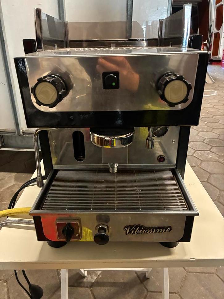 Vibiemme espresso machine met Quaram m80 koffiemolen, Witgoed en Apparatuur, Koffiezetapparaten, Refurbished, Gemalen koffie, Espresso apparaat