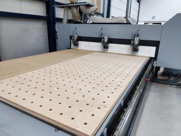 MFT werkblad CNC 96mm gatenpatroon 20mm bench dogs Festool beschikbaar voor biedingen