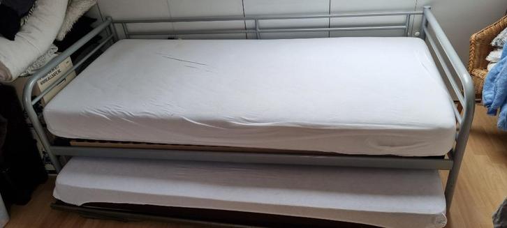 Logeerbed, matrasbodem, onderbed en matrassen, Huis en Inrichting, Slaapkamer | Matrassen en Bedbodems, Gebruikt, 80 cm, 200 cm