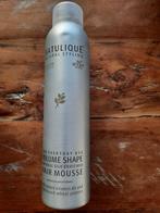 Natulique Volume shape hair mousse fullsize, Ophalen of Verzenden, Zo goed als nieuw, Gel, Wax, Haarlak of Mousse