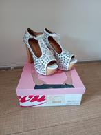 Zgan hoge hakken van Jeffrey Campbell Foxy wood stud maat 36, Ophalen of Verzenden, Zo goed als nieuw, Wit
