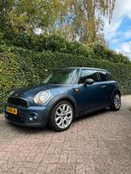 Mini One (r56) met afneembare trekhaak, Auto's, Voorwielaandrijving, Stof, Zwart, Handgeschakeld
