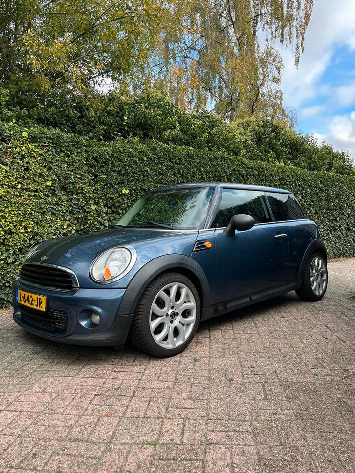 Mini One (r56) met afneembare trekhaak, Auto's, Mini, Particulier, One, Airbags, Airconditioning, Centrale vergrendeling, Climate control