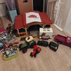 Schleich manege paarden stallen tractor jeep trailer, Ophalen of Verzenden, Gebruikt