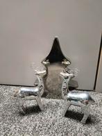 Mooie zilverkleurige herten en kerstboom, Ophalen