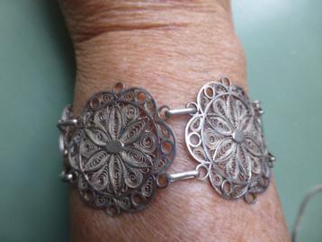 Antieke Zilveren Filigrein Armband beschikbaar voor biedingen