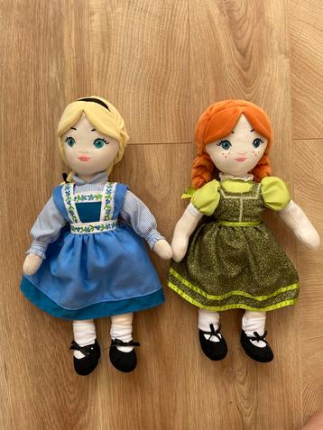 Frozen de Musical poppen Anna & Elsa beschikbaar voor biedingen
