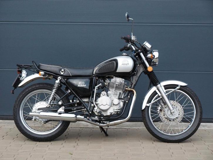 Mash fivehundred - a2 - bj2016 - km 900 - zo goed als nieuw-, Motoren, Motoren | Mash, Bedrijf, Toermotor, 12 t/m 35 kW, Minimaal motorrijbewijs A2